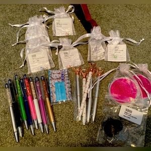 Touchstone Crystal Consultant Accessoreis